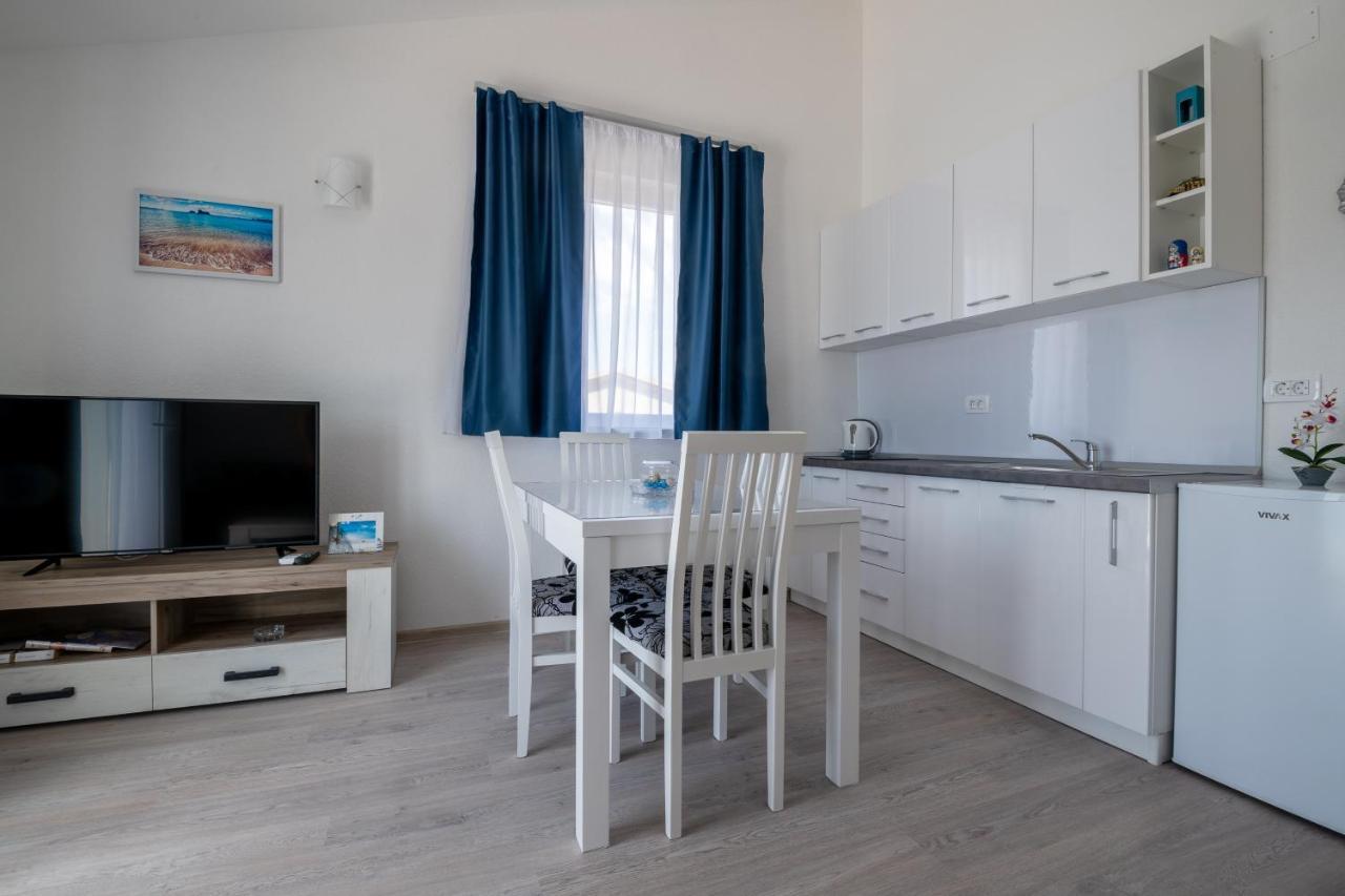 Apartmani Mate Неум Экстерьер фото